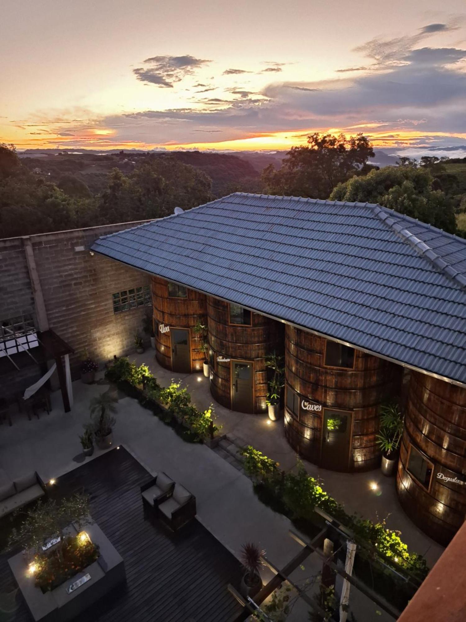 Villa Vinicolla Hospedagem Conceito Bento Gonçalves Екстериор снимка
